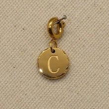 Charger l&#39;image dans la galerie, CHARM&#39;S acier doré BOHM lettre C  BS01260180.C
